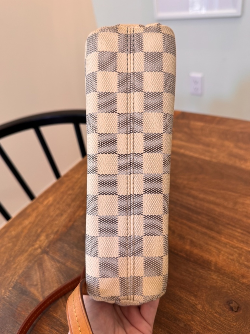 Louis Vuitton Croisette in Damier Azur Canvas - Picture 8 of 10